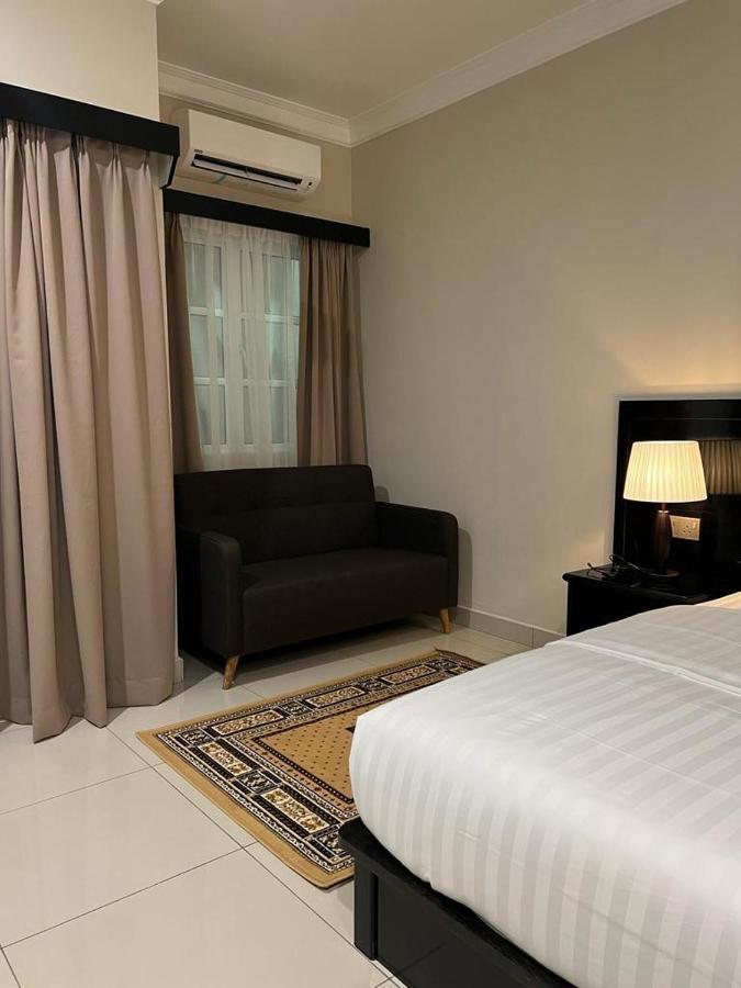 Aneeda Inn Pantai Cenang  Ngoại thất bức ảnh