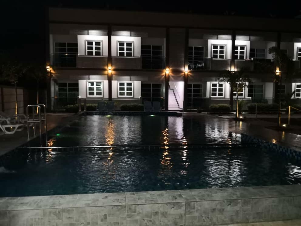 Aneeda Inn Pantai Cenang  Ngoại thất bức ảnh