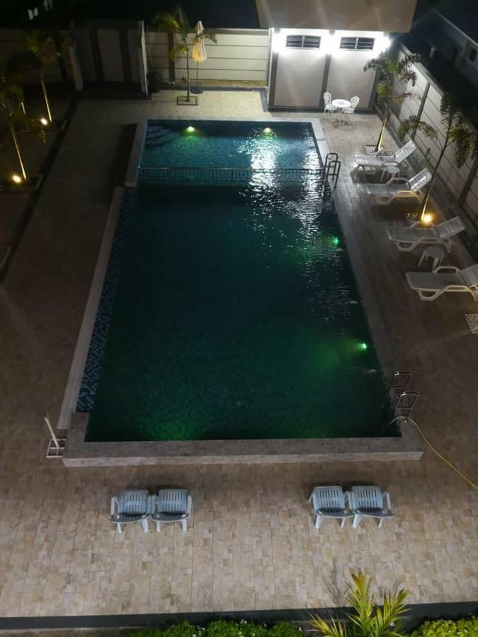 Aneeda Inn Pantai Cenang  Ngoại thất bức ảnh