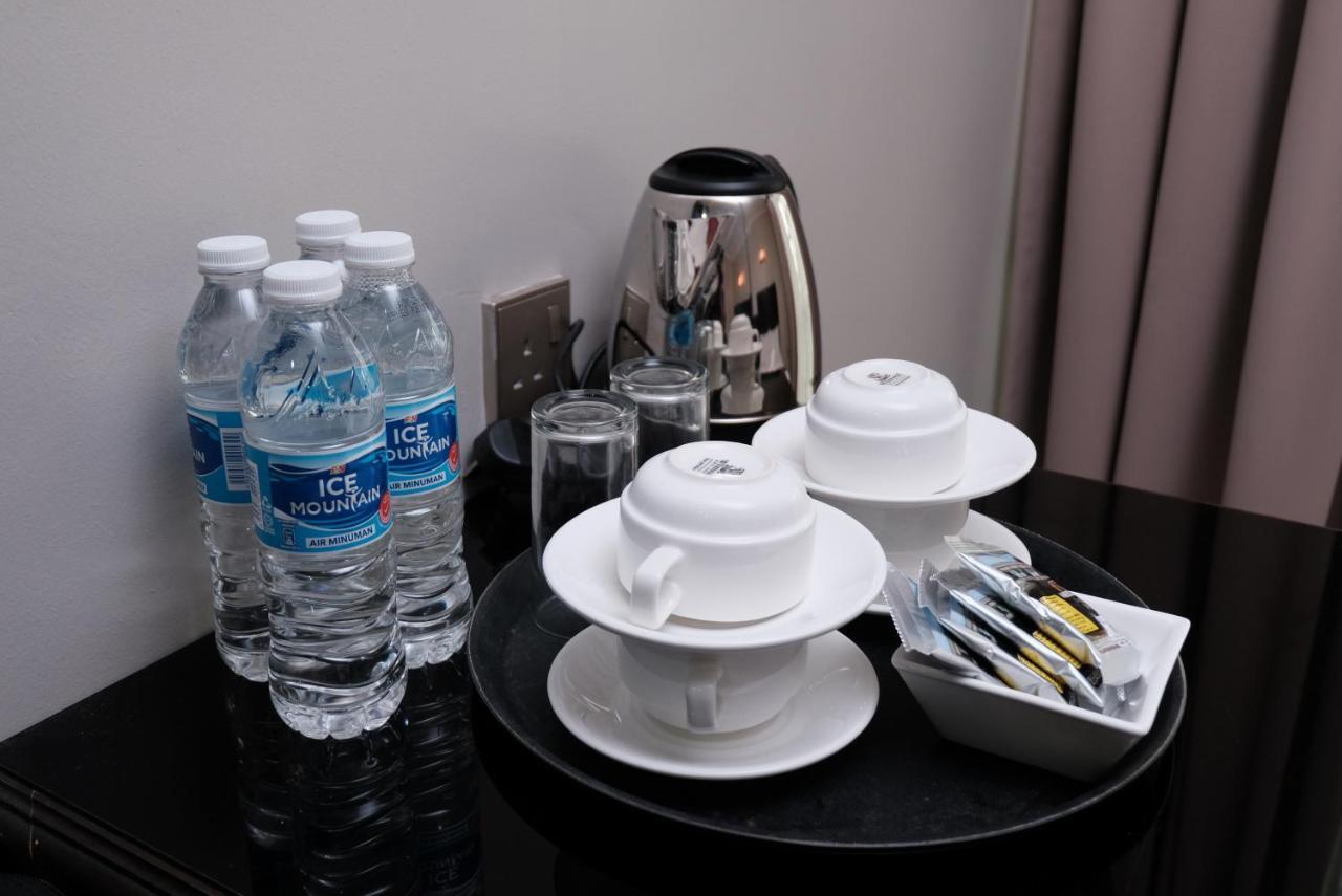Aneeda Inn Pantai Cenang  Ngoại thất bức ảnh