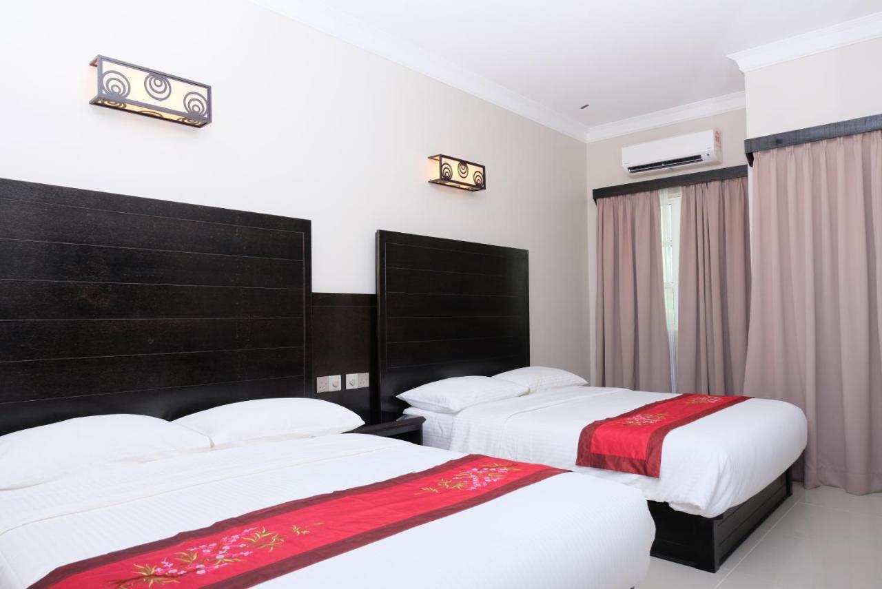 Aneeda Inn Pantai Cenang  Ngoại thất bức ảnh
