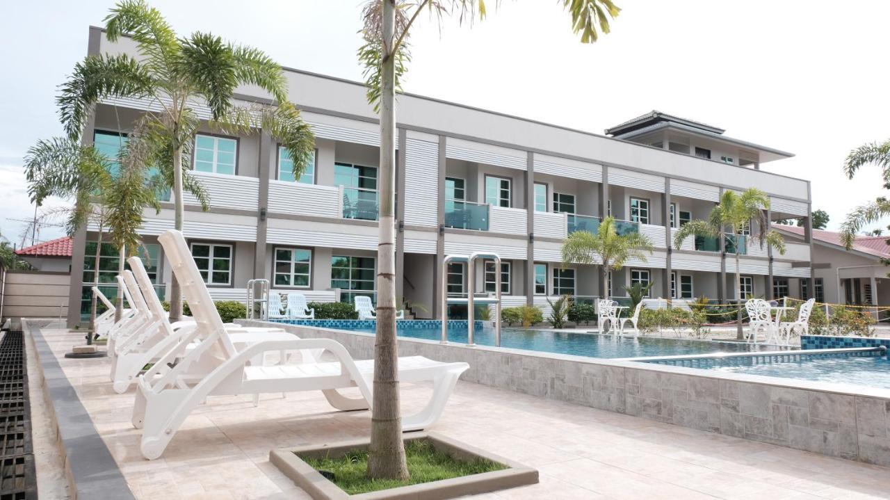 Aneeda Inn Pantai Cenang  Ngoại thất bức ảnh