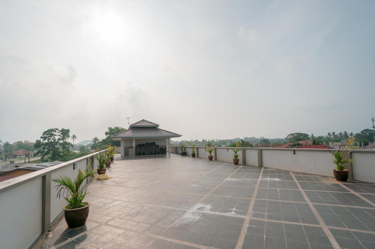 Aneeda Inn Pantai Cenang  Ngoại thất bức ảnh